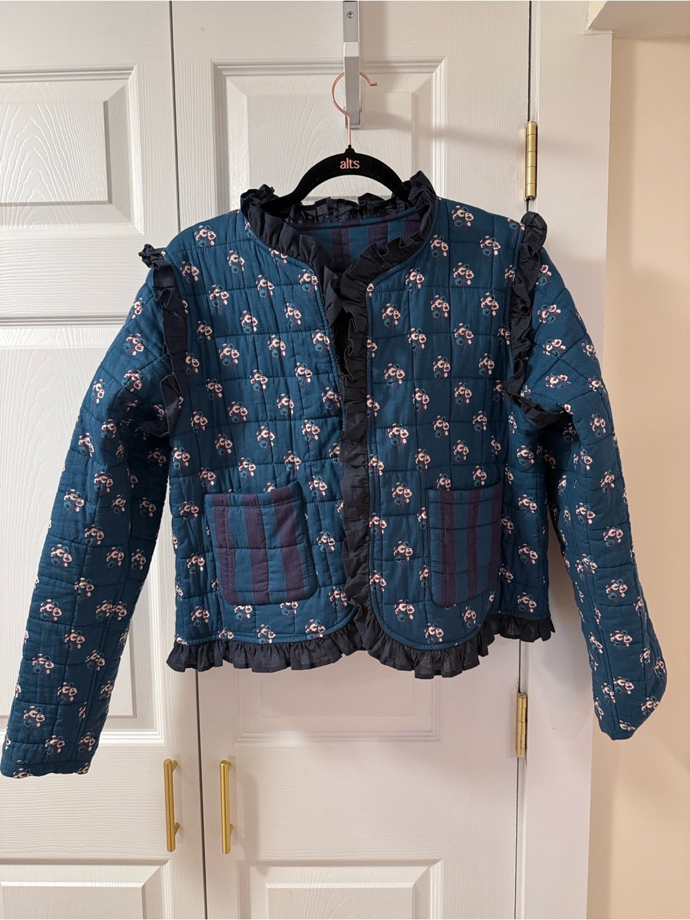 Ophelia & Indigo - Women’s Quilted Floral Jacket